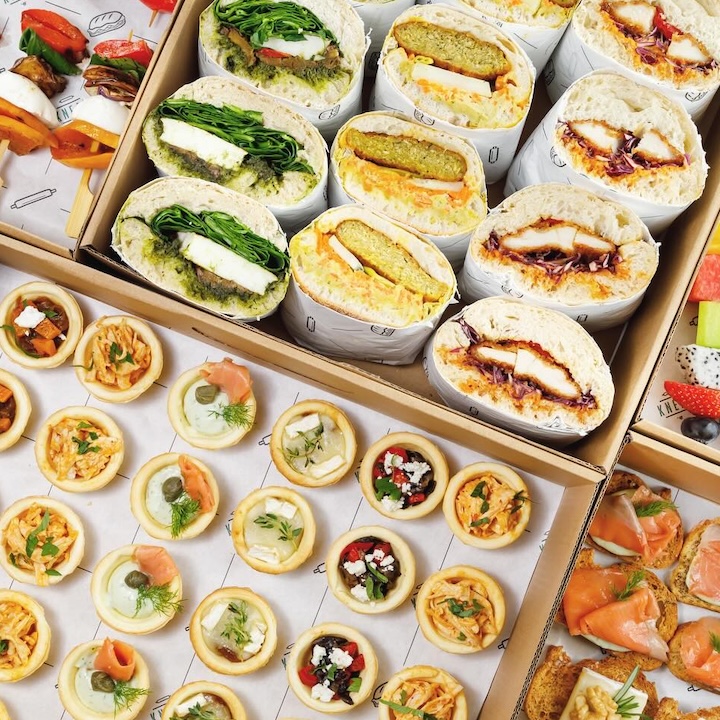 Junk Boat Party Catering Services Hong Kong: Knead