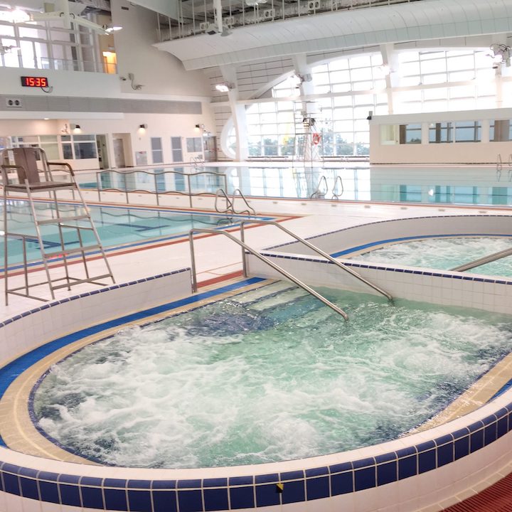 kennedy town swimming pool is one of the most popular ones in Hong Kong and it has both outdoor and indoor pools