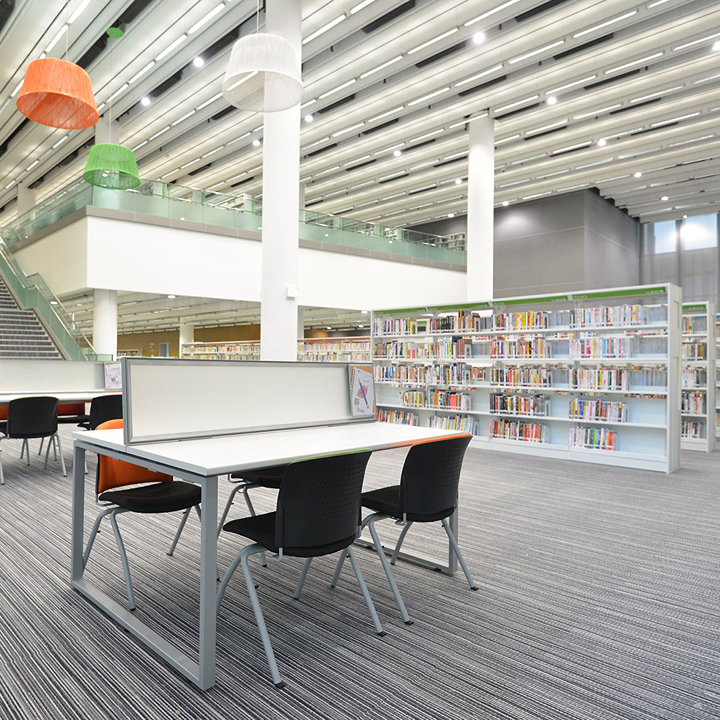 Hong Kong Public Library: Tung Chung Public Library interior