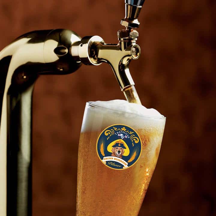 a pint being poured at Trafalgar hong kong
