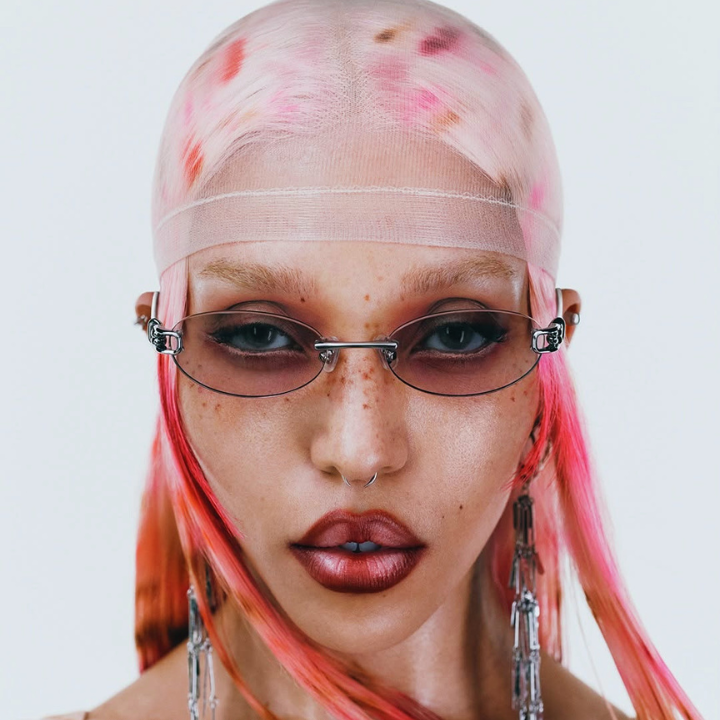 fka twigs wearing gentle monster sunglasses