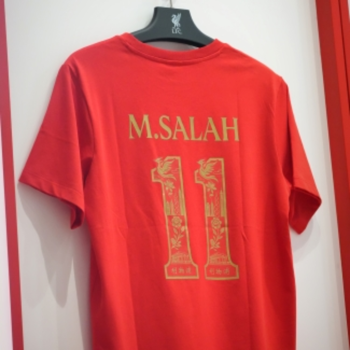 hong kong international airport, Liverpool FC store, LFC football, what to buy