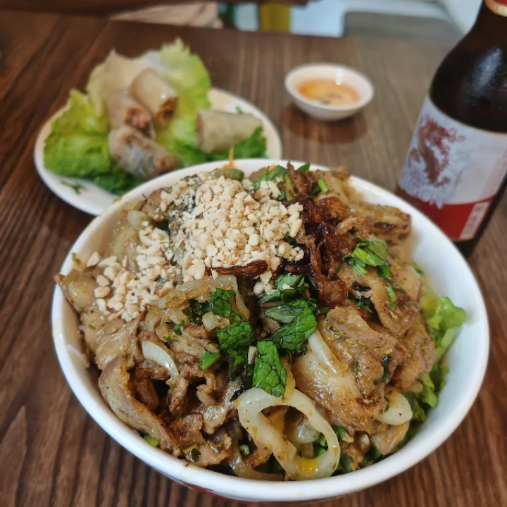Tin Hau Neighbourhood guide Saigon Etoile Vietnamese Street Food