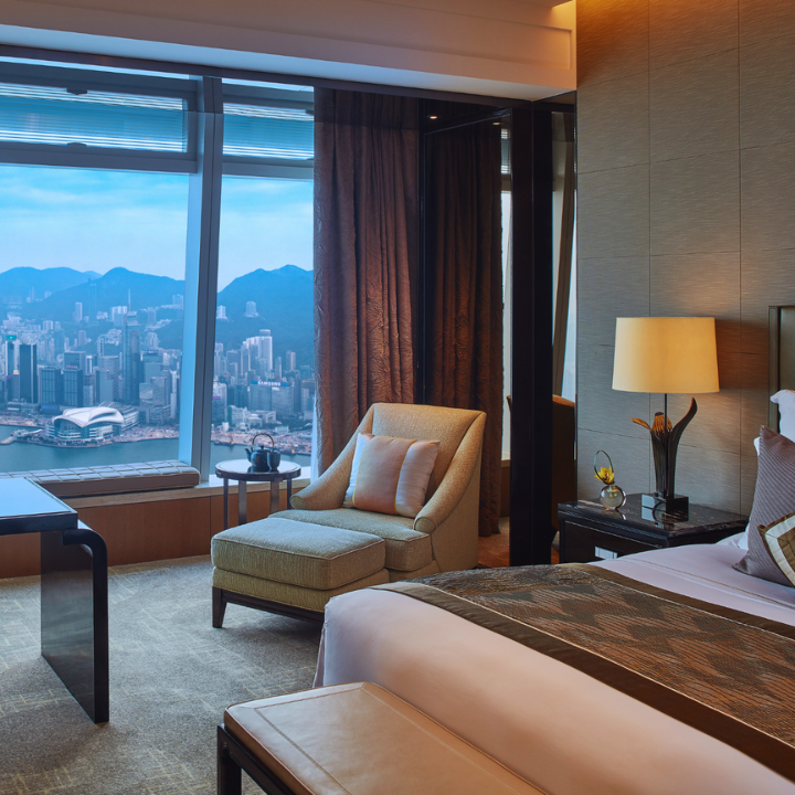 The Ritz-Carlton Hong Kong Deluxe Victoria Harbour Room